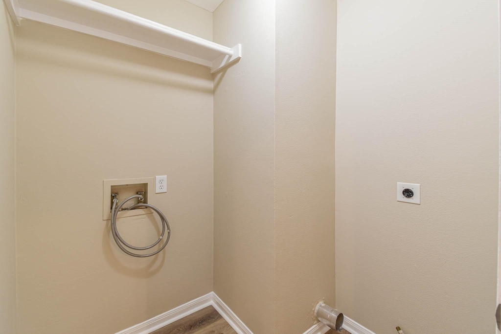 9523 Tallow Tree Drive - Photo 14