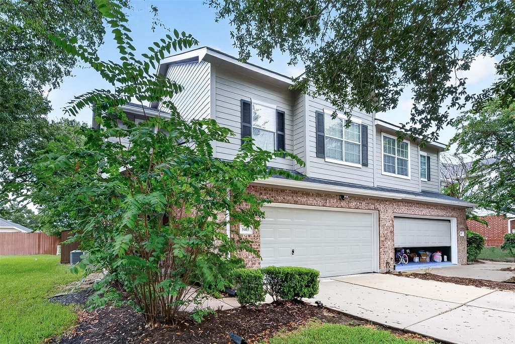 5403 Canyon Hollow Drive - Photo 3