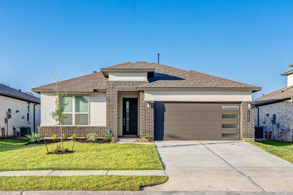 22806 Theodoli Drive - Photo 0