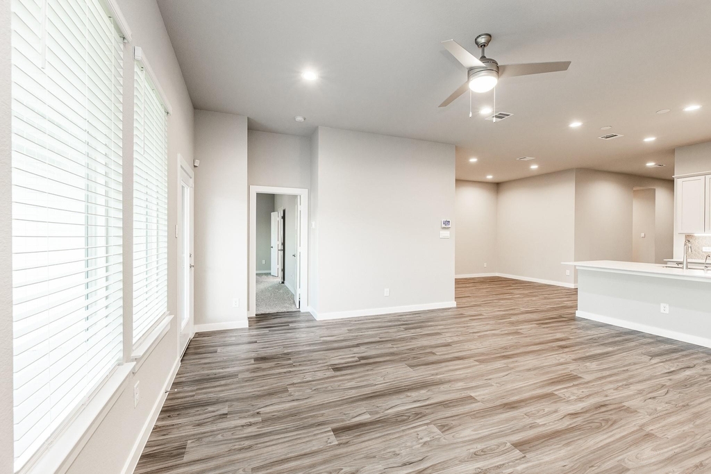 22806 Theodoli Drive - Photo 7
