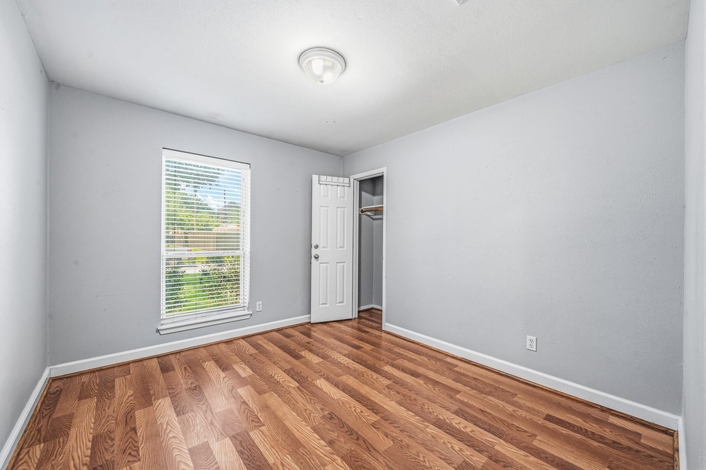 9666 Windswept Lane - Photo 14