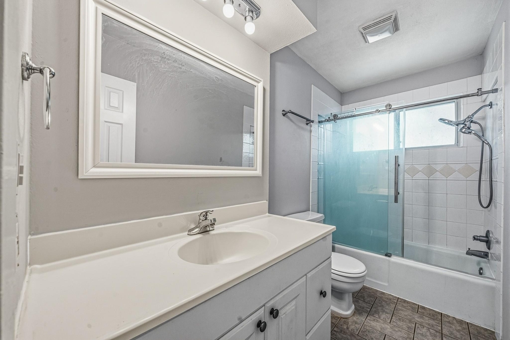 9666 Windswept Lane - Photo 22