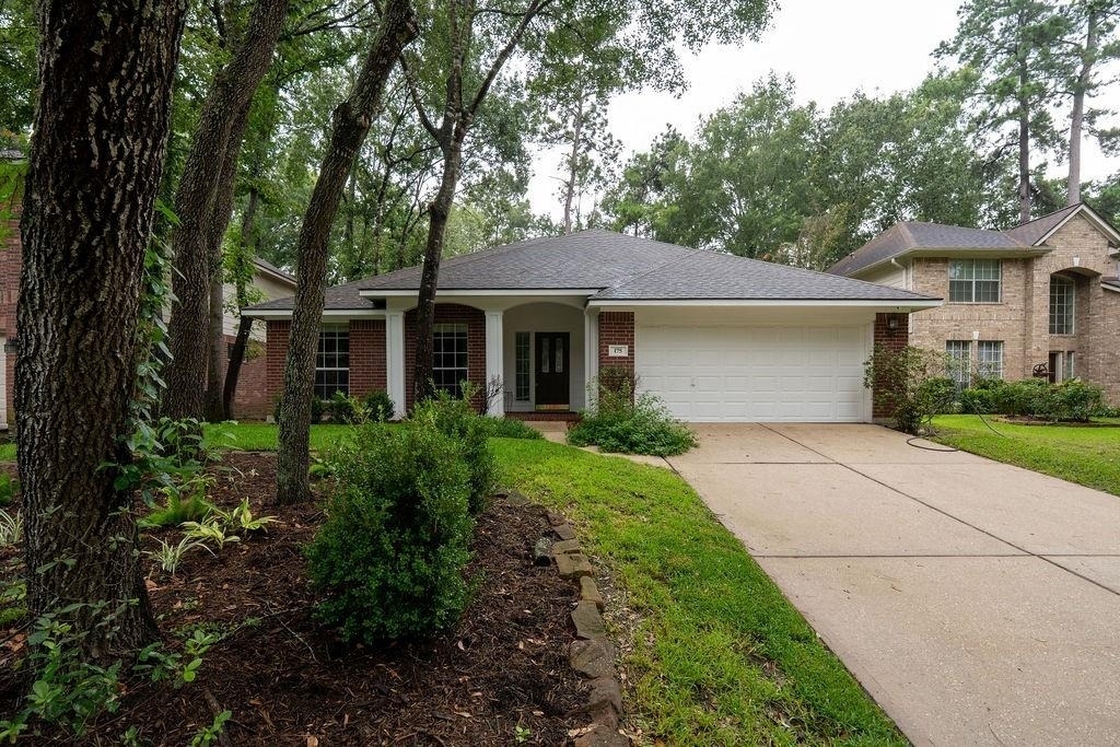 175 N Wimberly Way - Photo 0