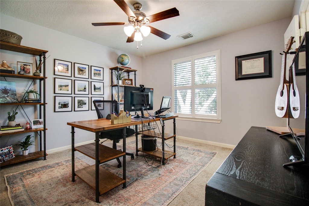 1422 W 24th Street - Photo 14