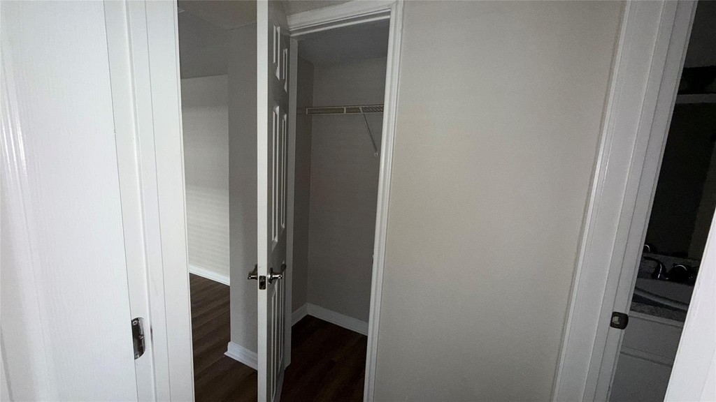 7315 Brompton Street - Photo 5