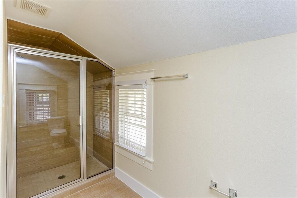 612 W Alabama Street - Photo 12