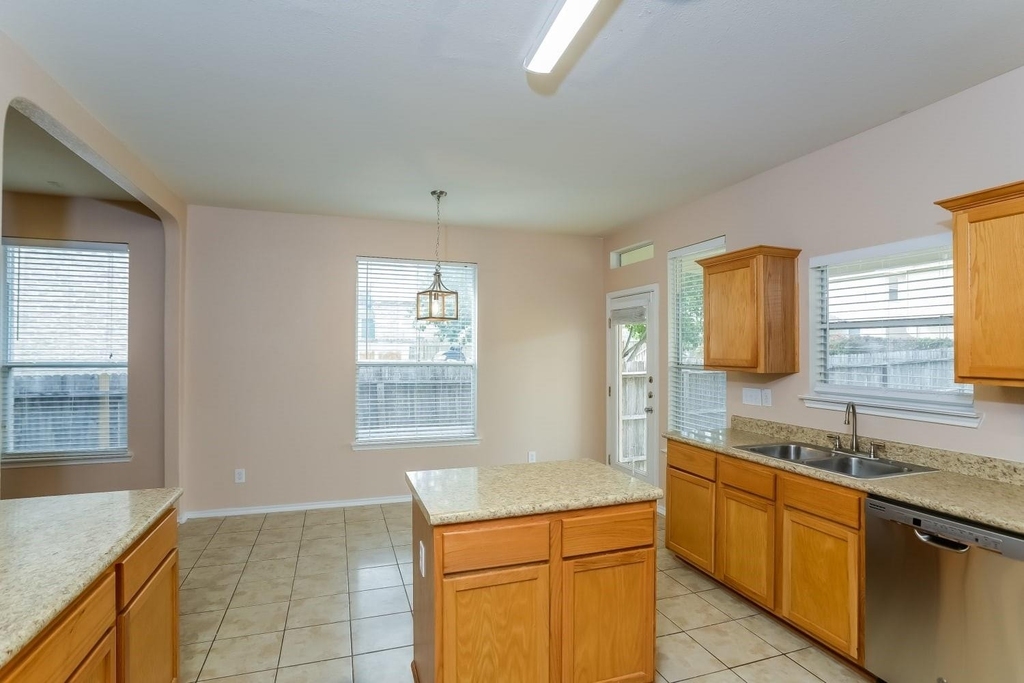 6119 Briscoe Leaf - Photo 4