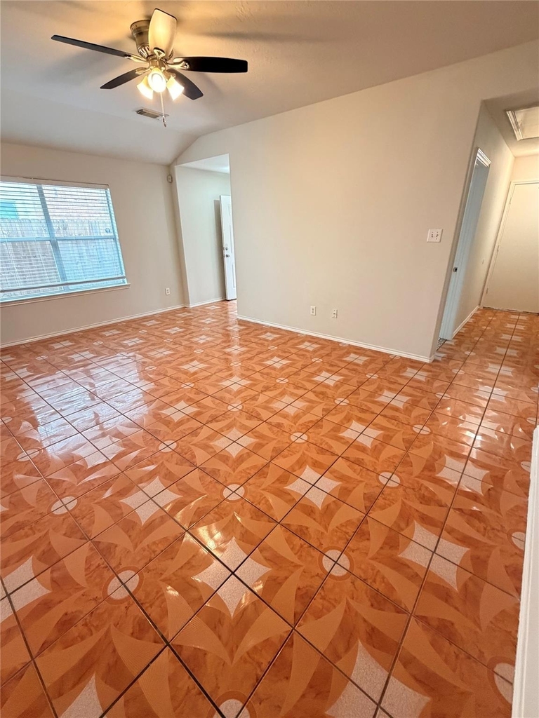 1418 Carolina Grove Lane - Photo 2