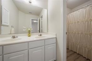 16717 Foursquare Drive - Photo 14