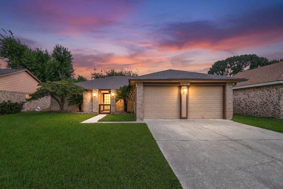 10904 Birch Drive - Photo 0