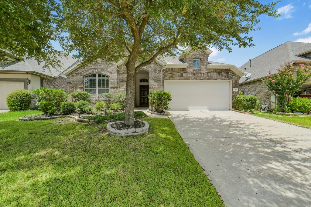 10919 Walts Run Lane - Photo 0