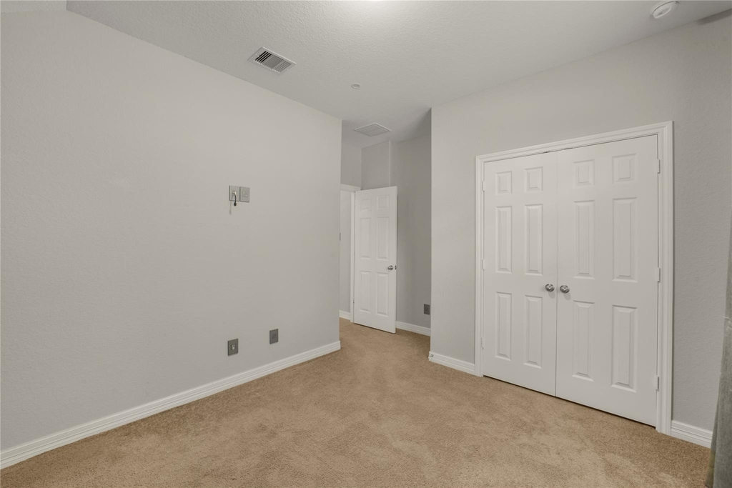 10919 Walts Run Lane - Photo 8