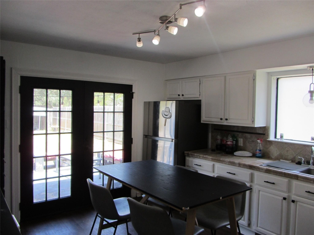 907 Welsh Avenue - Photo 10