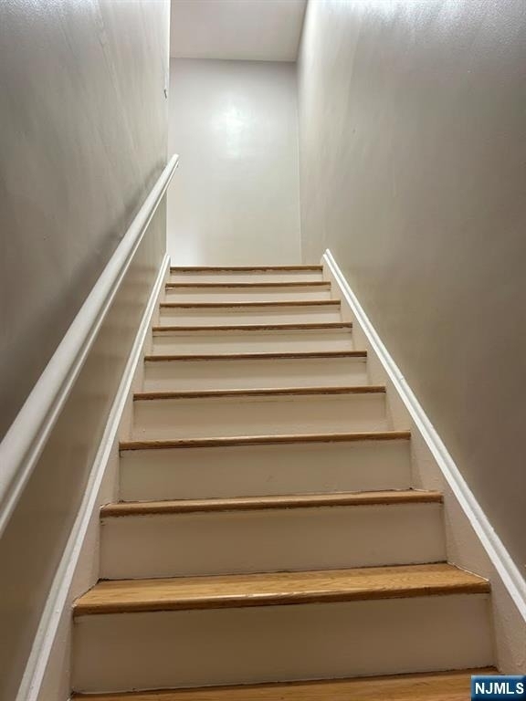 1266 Teaneck - Photo 9