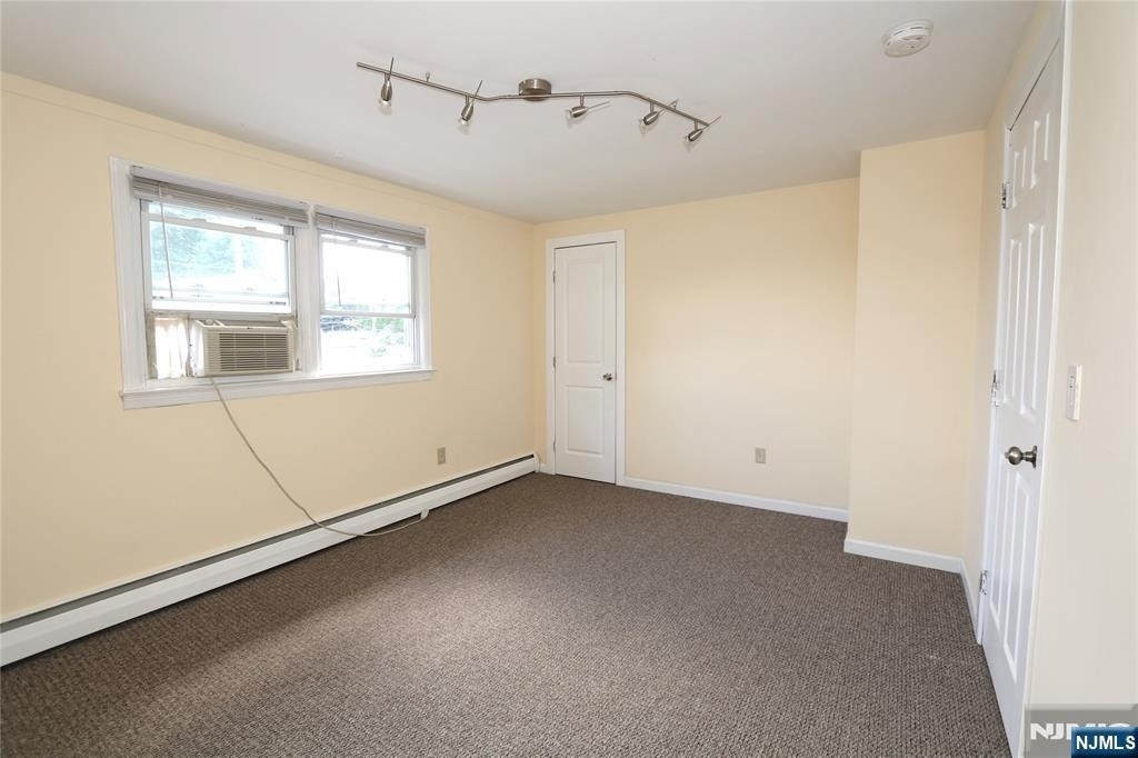 47 Van Dyke - Photo 16