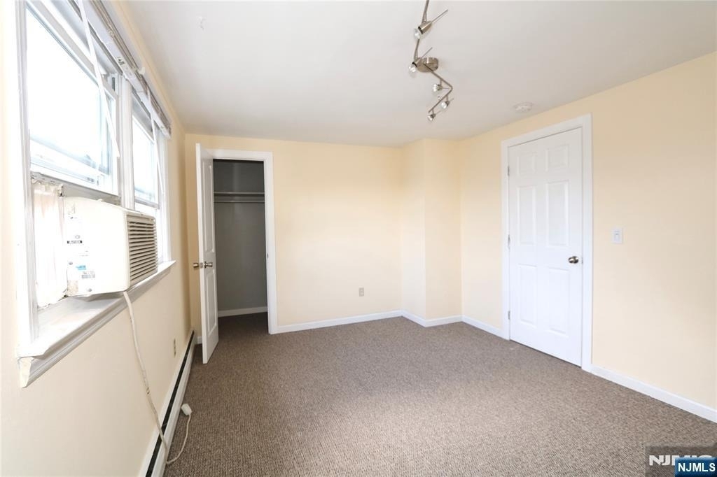 47 Van Dyke - Photo 17