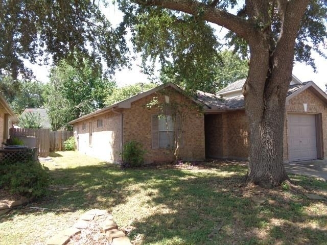 20107 Beechview Ln - Photo 1