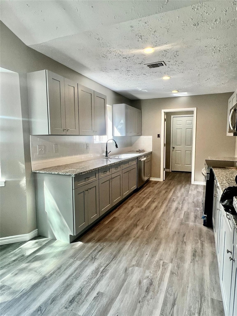 2410 Rolling Glen Drive - Photo 1
