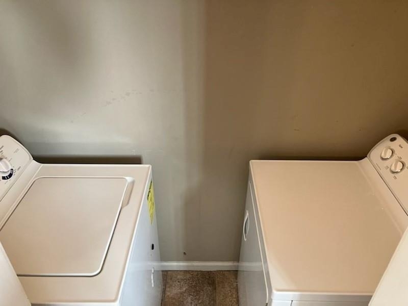 543 W 27th Street - Photo 14