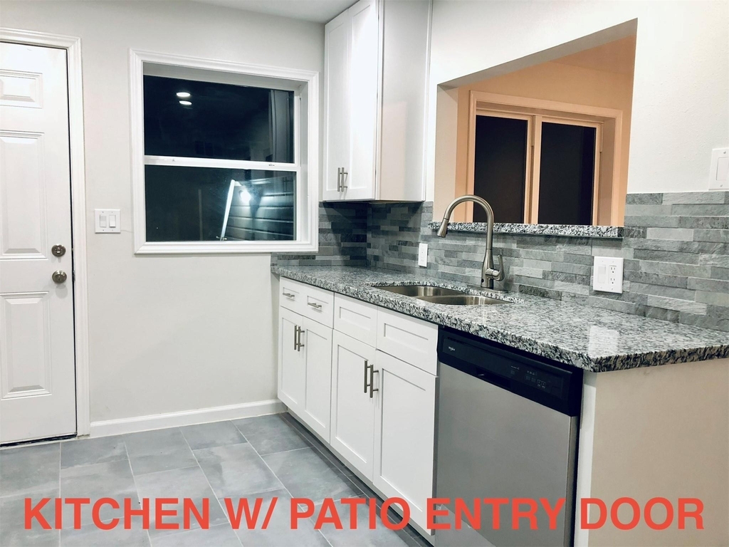 2531 Watts Street - Photo 1
