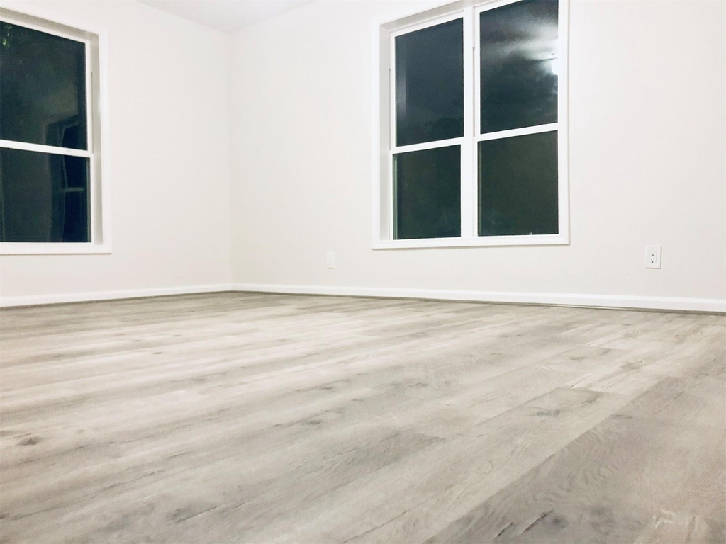 2531 Watts Street - Photo 8