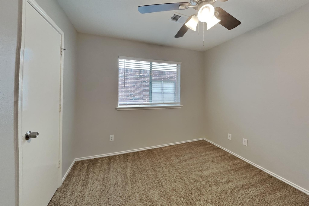 1327 Coppercrest Drive - Photo 10