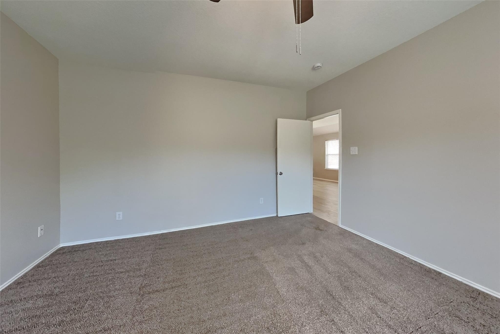 1327 Coppercrest Drive - Photo 6