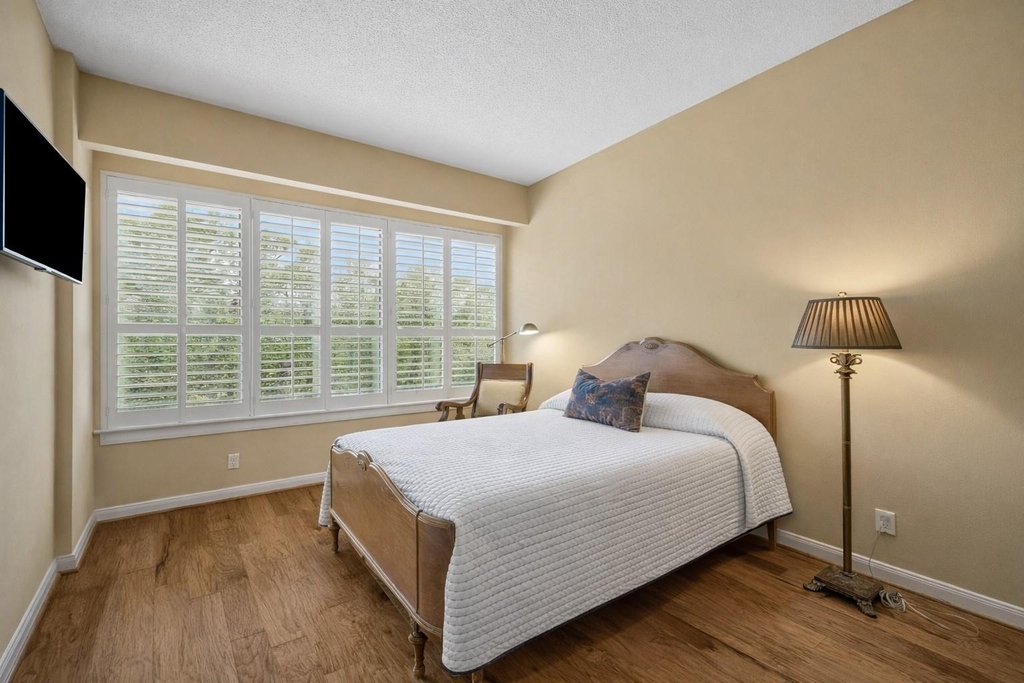 101 Westcott Street - Photo 13