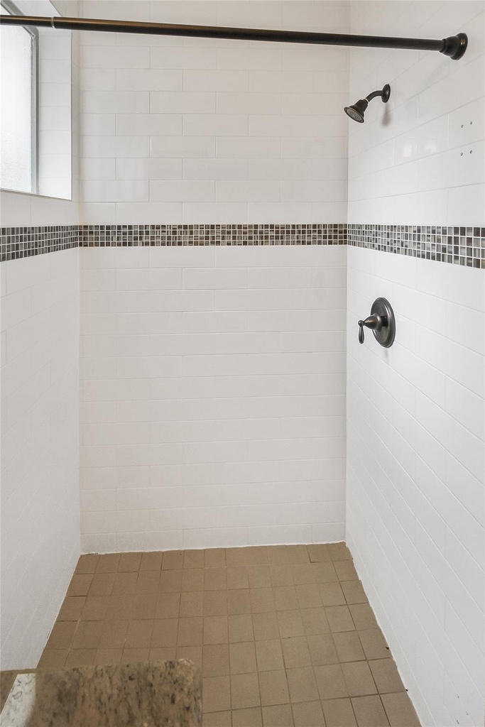 2431 Charleston Street - Photo 16