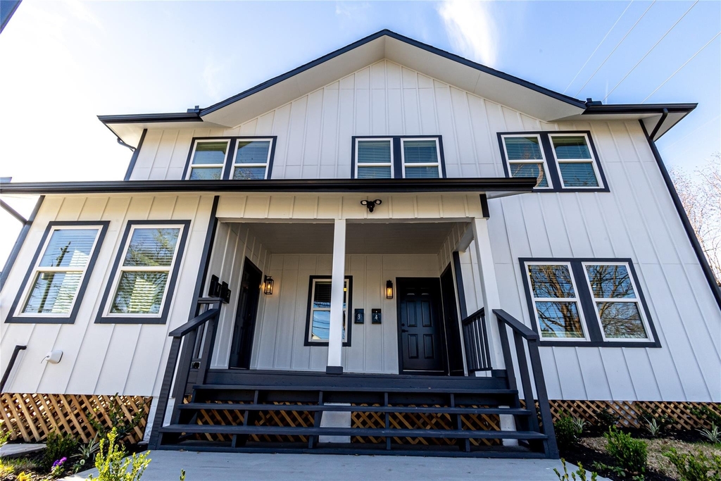 102 Marsden St - Photo 0