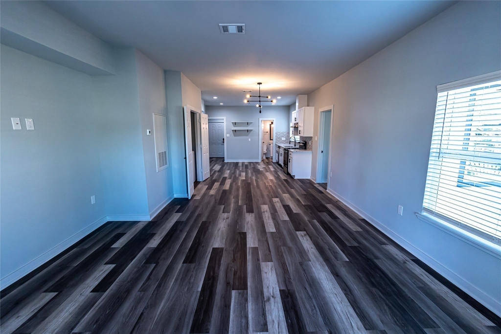 102 Marsden St - Photo 7