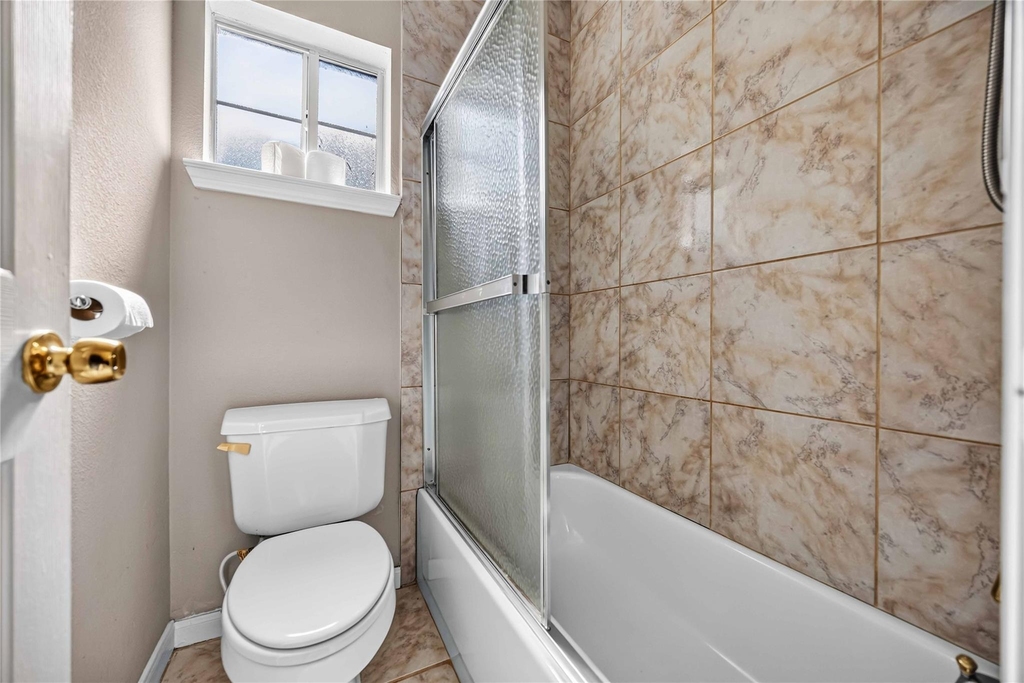 22962 Volga Drive - Photo 14