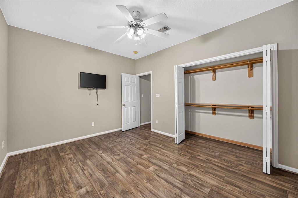 22962 Volga Drive - Photo 18