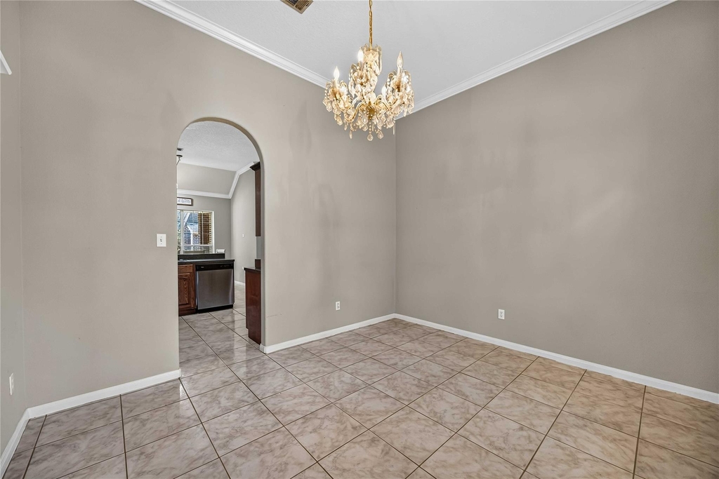 22962 Volga Drive - Photo 6