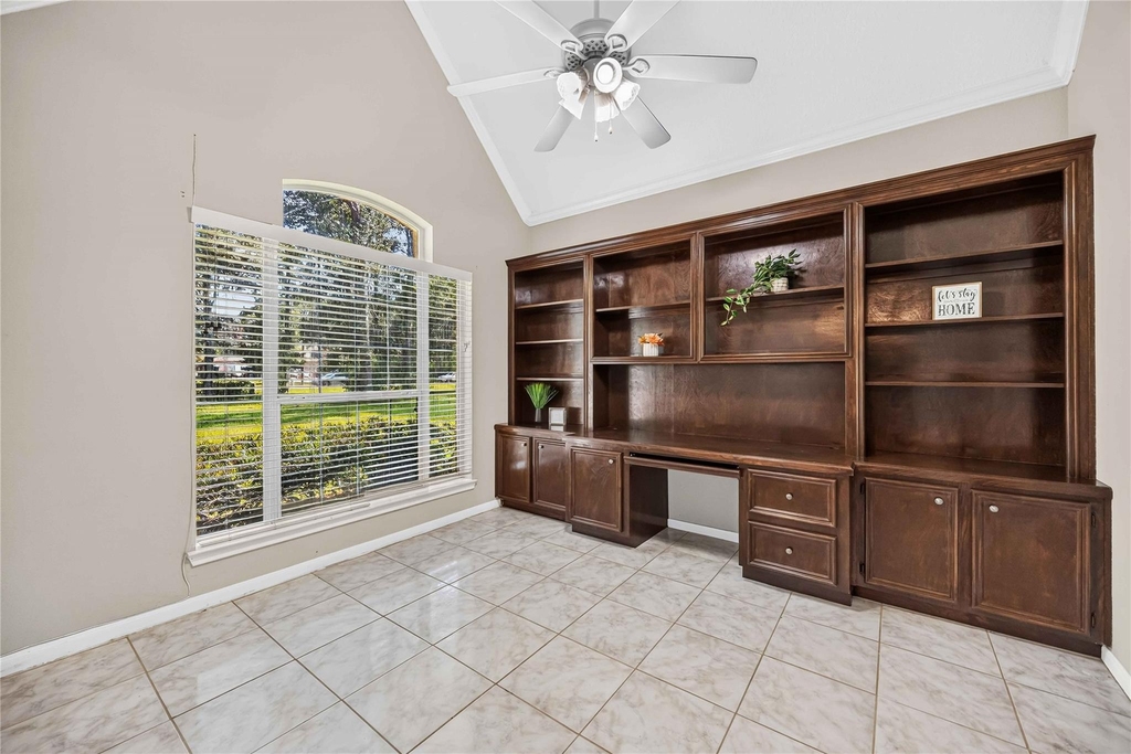 22962 Volga Drive - Photo 5