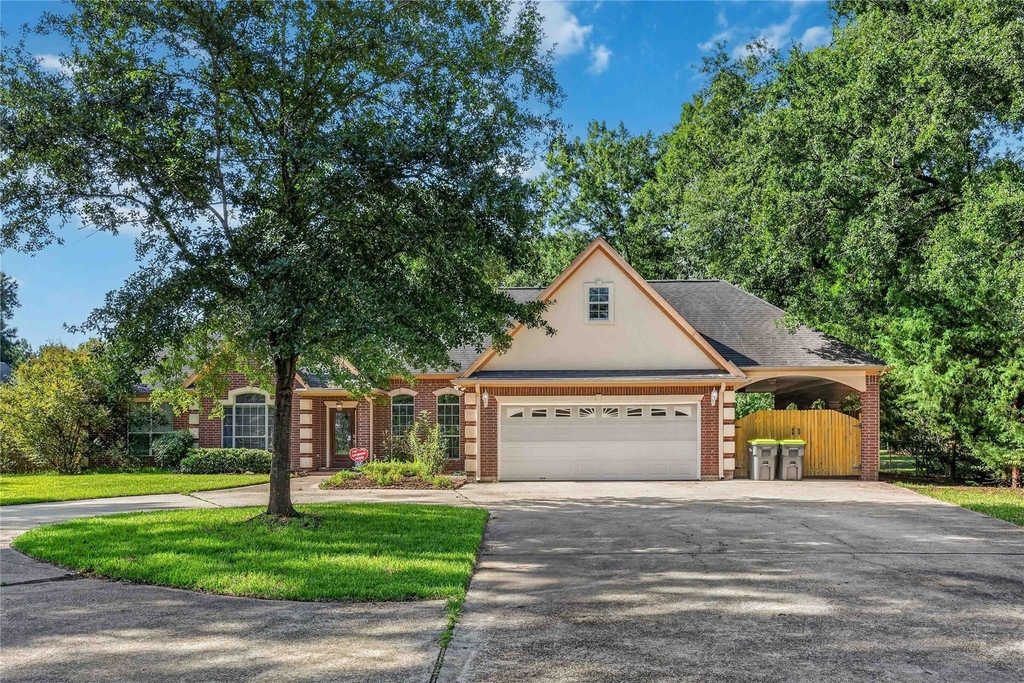 22962 Volga Drive - Photo 1