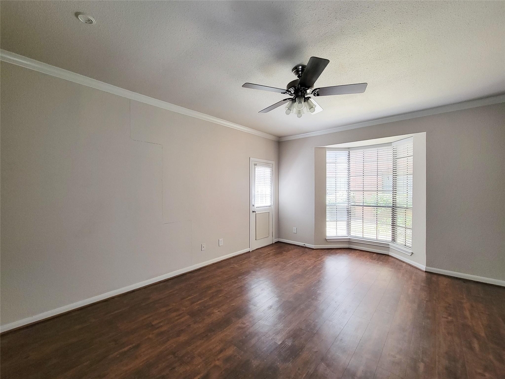 2255 Braeswood Park - Photo 5
