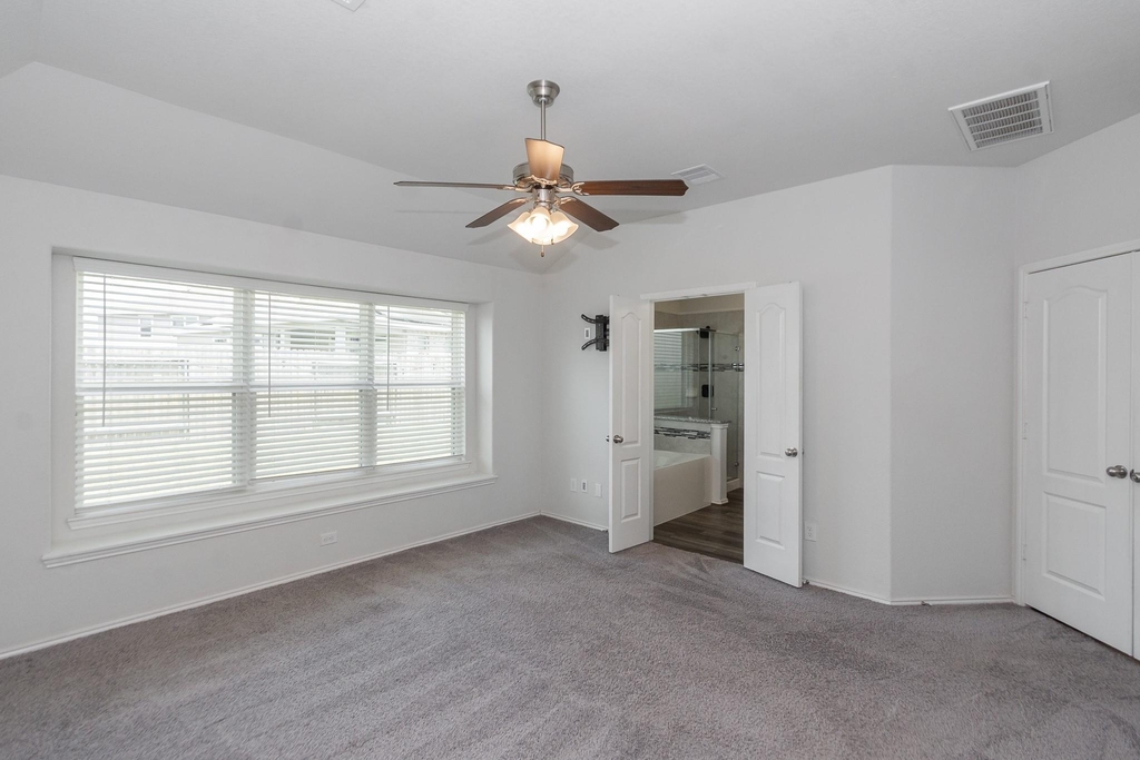 5186 Dry Hollow Drive - Photo 17