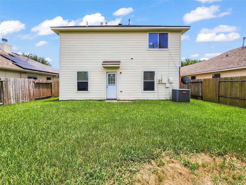 14007 Marners Court - Photo 16