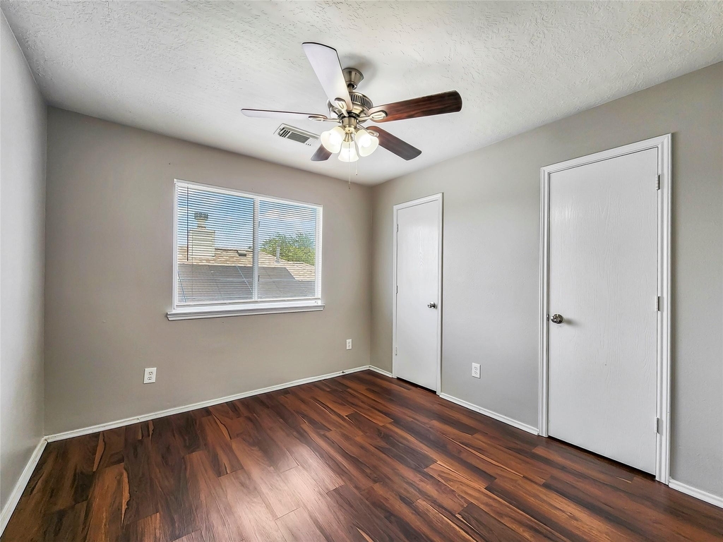 14007 Marners Court - Photo 13
