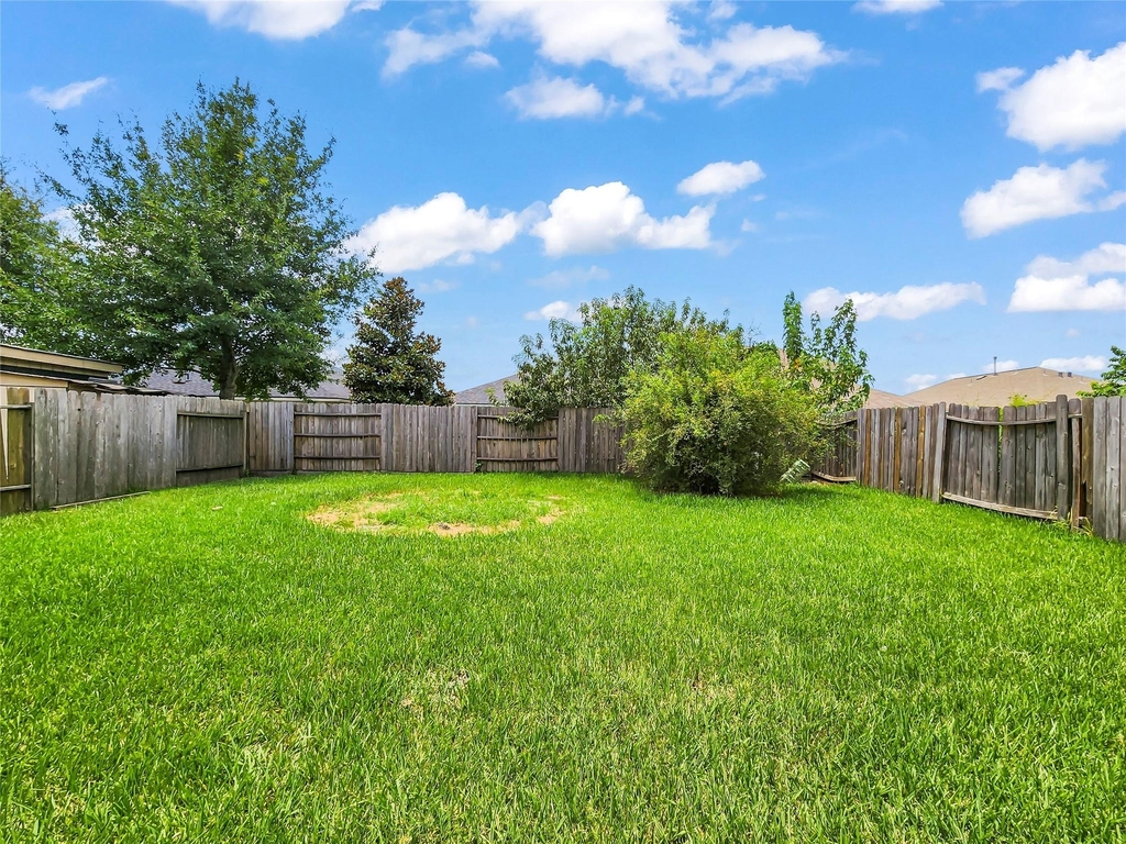 14007 Marners Court - Photo 17