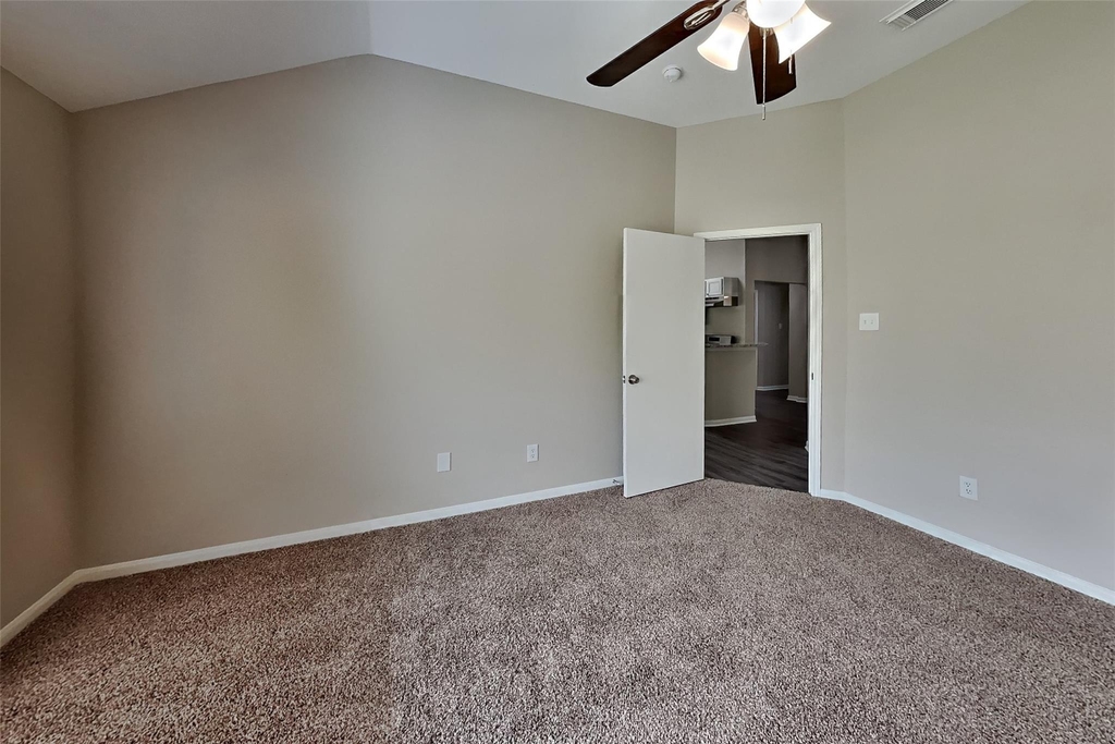 2222 Friarwood Trail - Photo 9