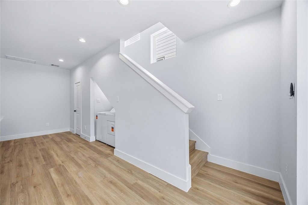 4138 Larkspur Street - Photo 5