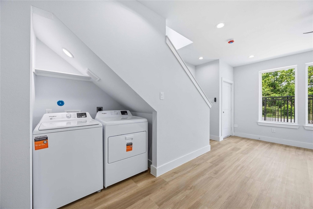 4138 Larkspur Street - Photo 4