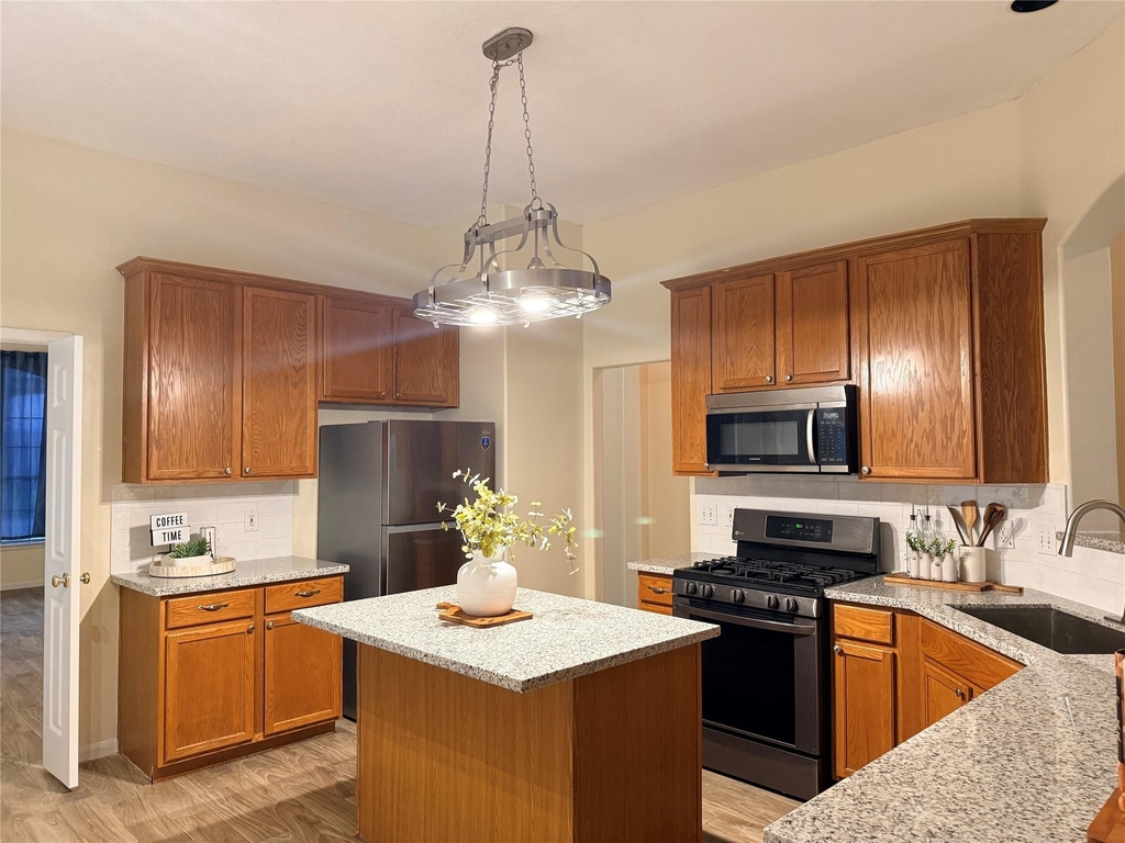 20539 Westfield Estates Drive - Photo 2