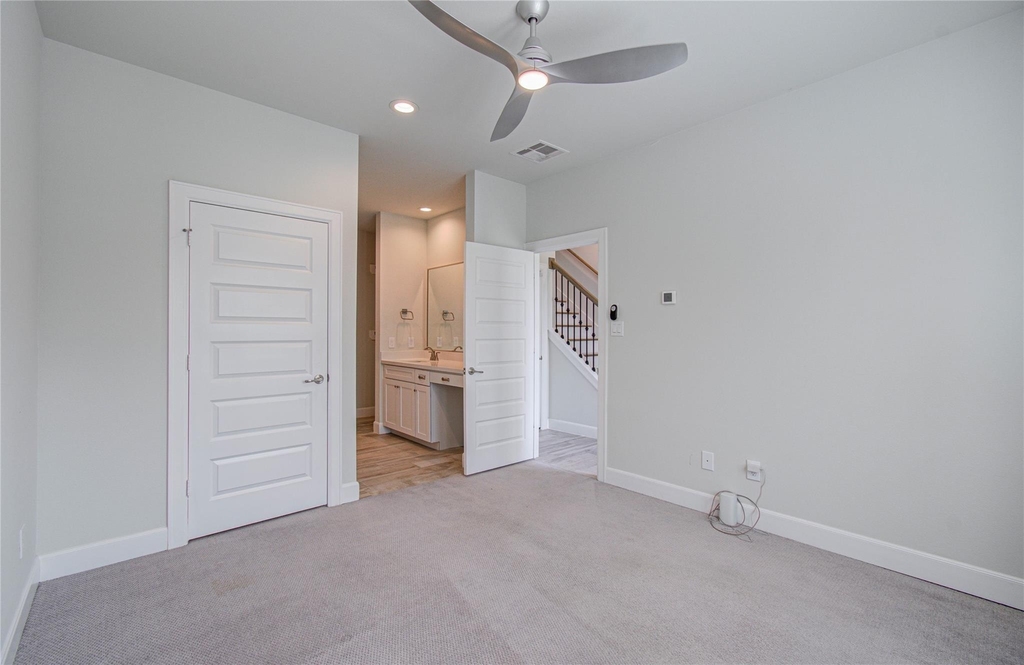2818 Grand Fountains Drive - Photo 28