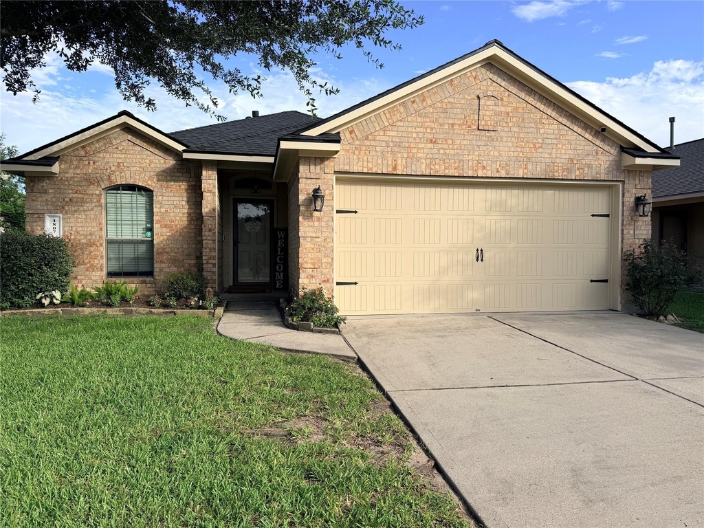 1807 Emerson Ridge Drive - Photo 1