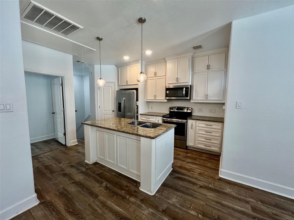 312 Mission Lane - Photo 12
