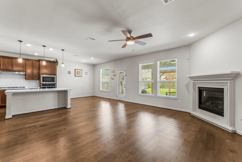 3850 Chapman Bluff Drive - Photo 9