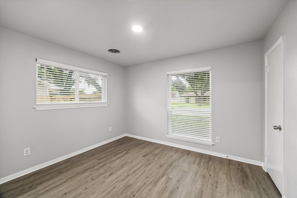 4114 Hill Oak Drive - Photo 6